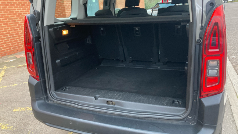 Citroen Berlingo 1.5 BlueHDi 130 Flair M 5dr EAT8 Diesel Estate